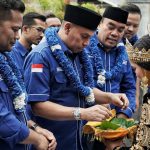 Pekikan “Hidup Demokrat! AHY! TRH! dan Muslim!” sambut kedatangan Ketua PD Aceh di Abdya*