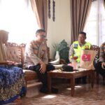 Jelang Hari Bhayangkara Ke 77, Polres Aceh Selatan Anjangsana ke Warakawuri Polri