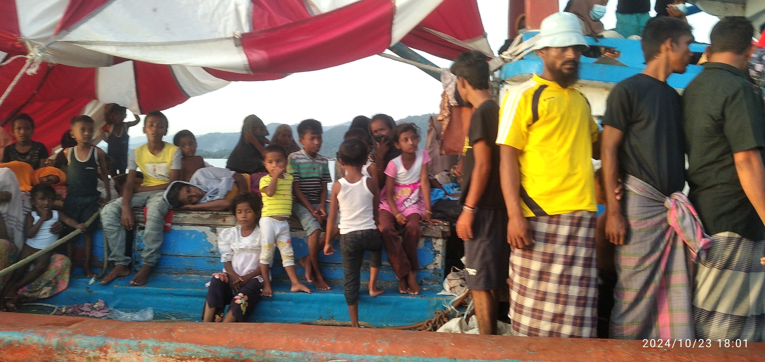 Ratusan Pengungsi Etnis Rohingya Masih Terombang- ambing Di Lautan Lepas Labuhan Haji Aceh Selatan