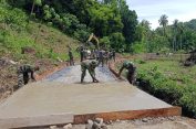 Sasaran Fisik Peningkatan Badan Jalan di TMMD ke-124 Kodim 0107/Aceh Selatan Masuk Tahap Pengecoran