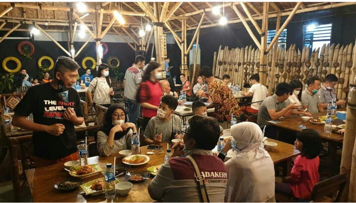 Komunitas Badakers Sumut Kunjungi Sejumlah Objek Wisata di Aceh Selatan