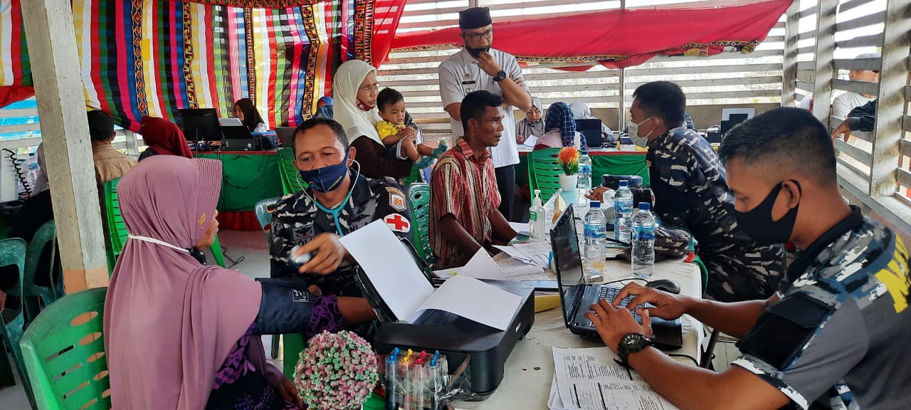 Gerai Vaksin Maritim Lanal Simeulue Kembali Laksanakan Serbuan Vaksinasi Di Desa Lugu