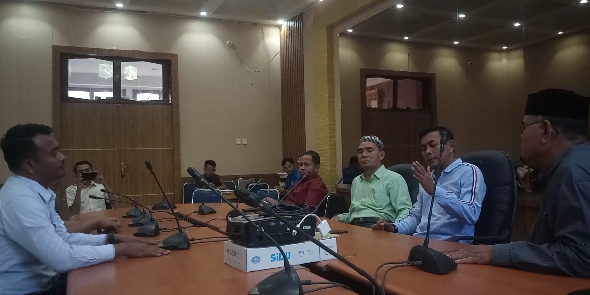 DPRK Aceh Selatan Minta PLN Tapaktuan Tunda Pemindahan Mesin