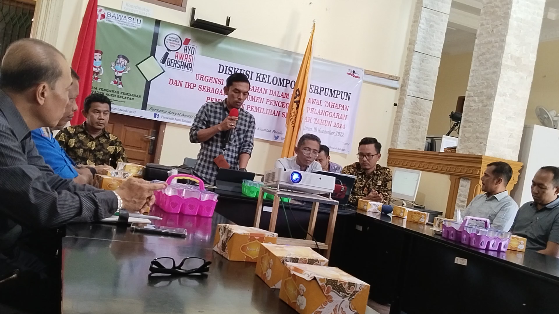 Panwaslu Aceh Selatan Gelar Diskusi  Membahas Indeks Kerawanan Pemilu  2024 