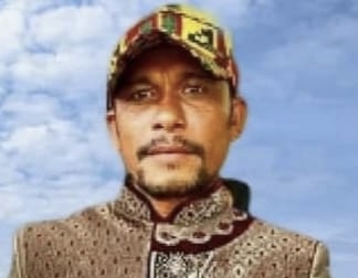 Jelang Milad GAM Ke-46, KPA Sago Sawang dan Sago Alue Paku Gotong Royong di Makam Syuhada