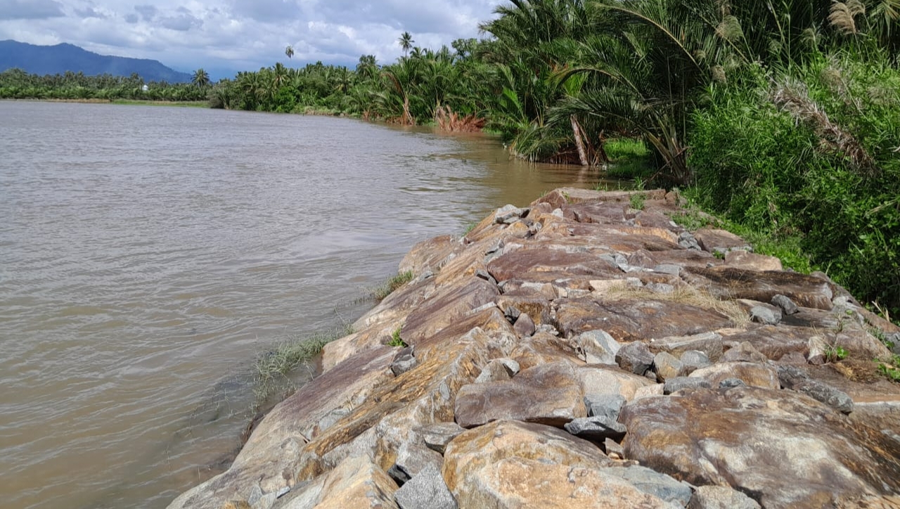Pemkab Aceh Selatan  Diminta Bangun Tanggul Tambahan  di Kluet Selatan