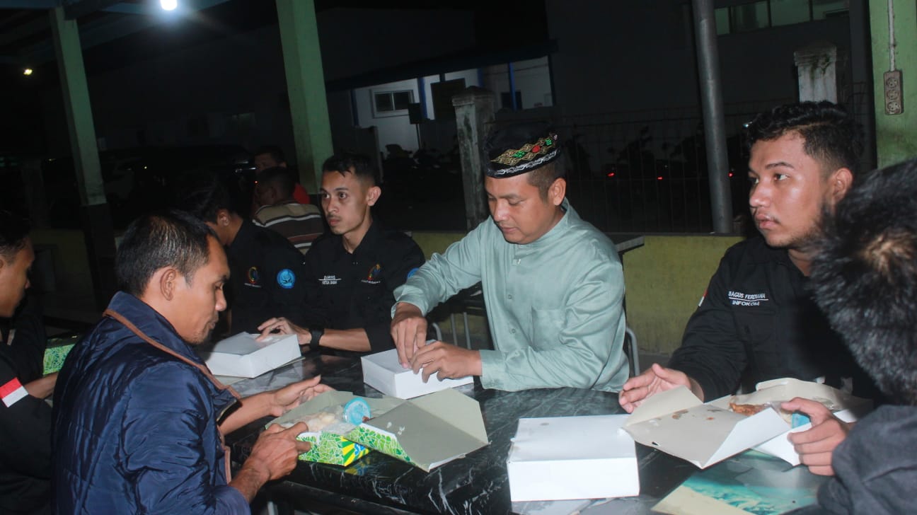 Gebyar Ramadhan, Dandim 0107/Asel Bersama Hamas Sahur On The Road di RSUD YA Tapaktuan