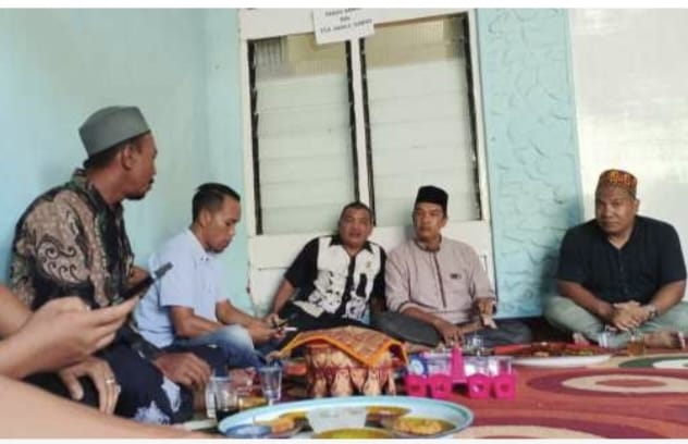 Wartawan Aceh Selatan Takziyah ke Rumah Almarhum Imran Samad