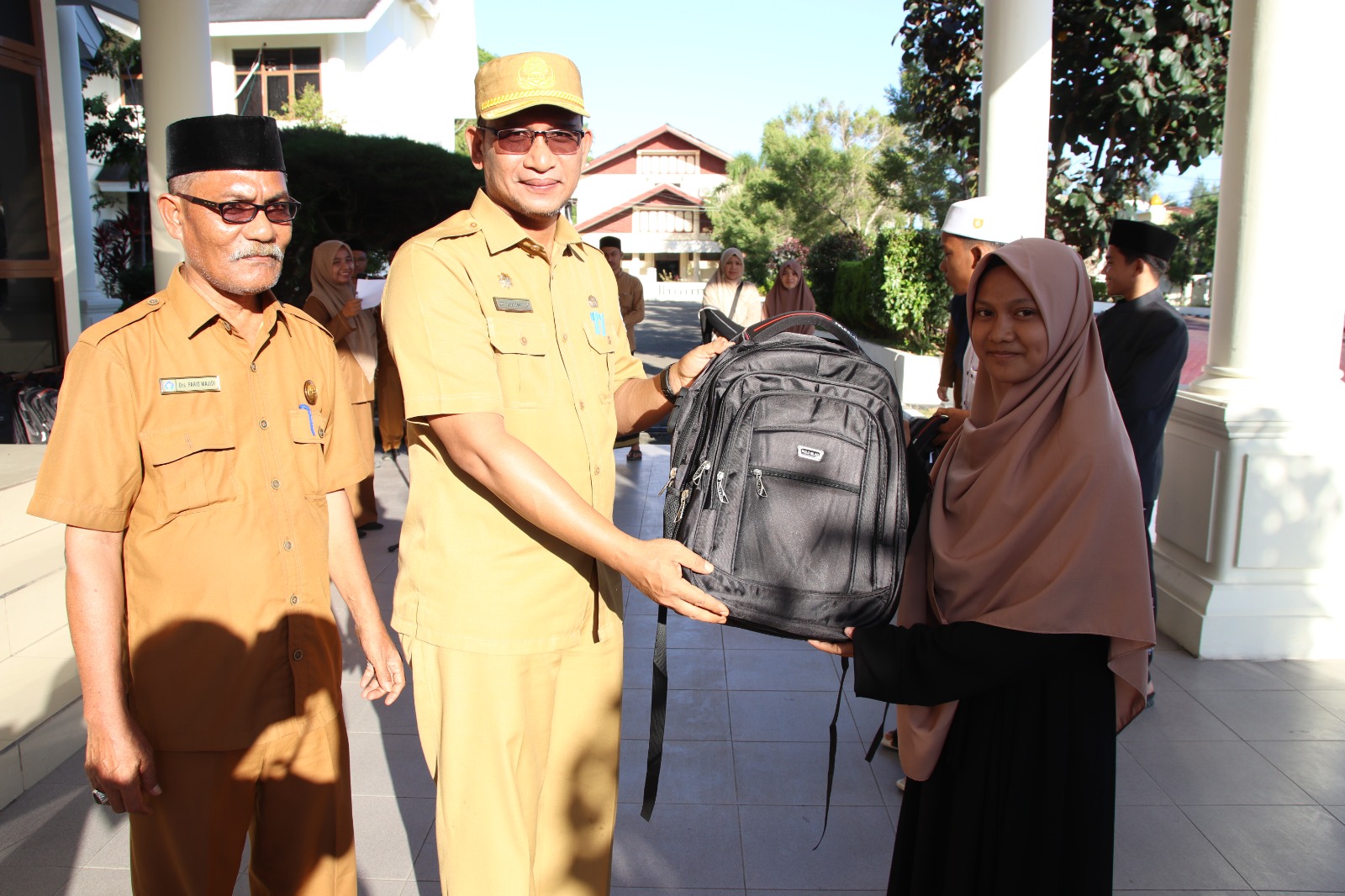 Kontingen Kafilah MQK Aceh Selatan Diberangkatkan ke Provinsi Aceh