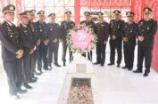 Polres Aceh Selatan Ziarah dan Tabur Bunga Makam Pahlawan