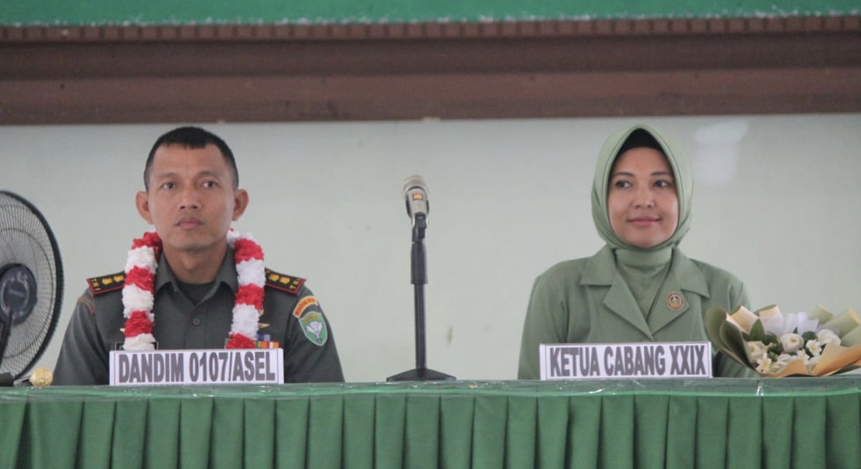 Kodim 0107 Aceh Selatan Gelar Tradisi Satuan Peneriman Warga Baru dalam Rangka Sambut Dandim Baru