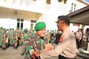 Puluhan Anggota TNI Datangi Mapolres Aceh Selatan