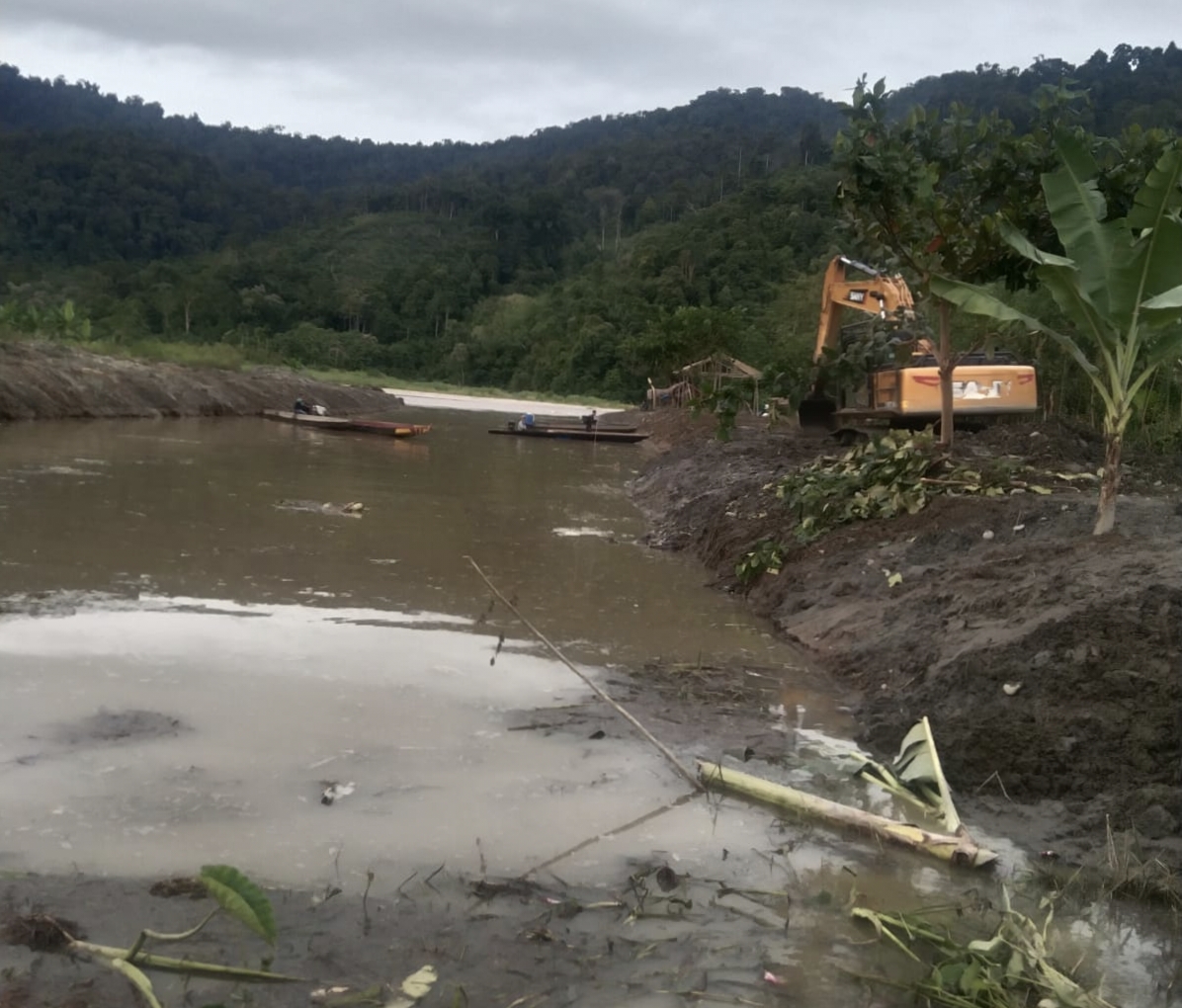 PT.BMU Tanggapi Surat Masyarakat Terkait Pinjam Pakai Alat Berat