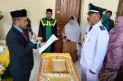 Camat Tapaktuan Ramzil Hadi, S.STP, M.Si Melantik Wirli Sebagai Keuchik Lhok Bengkuang Timur