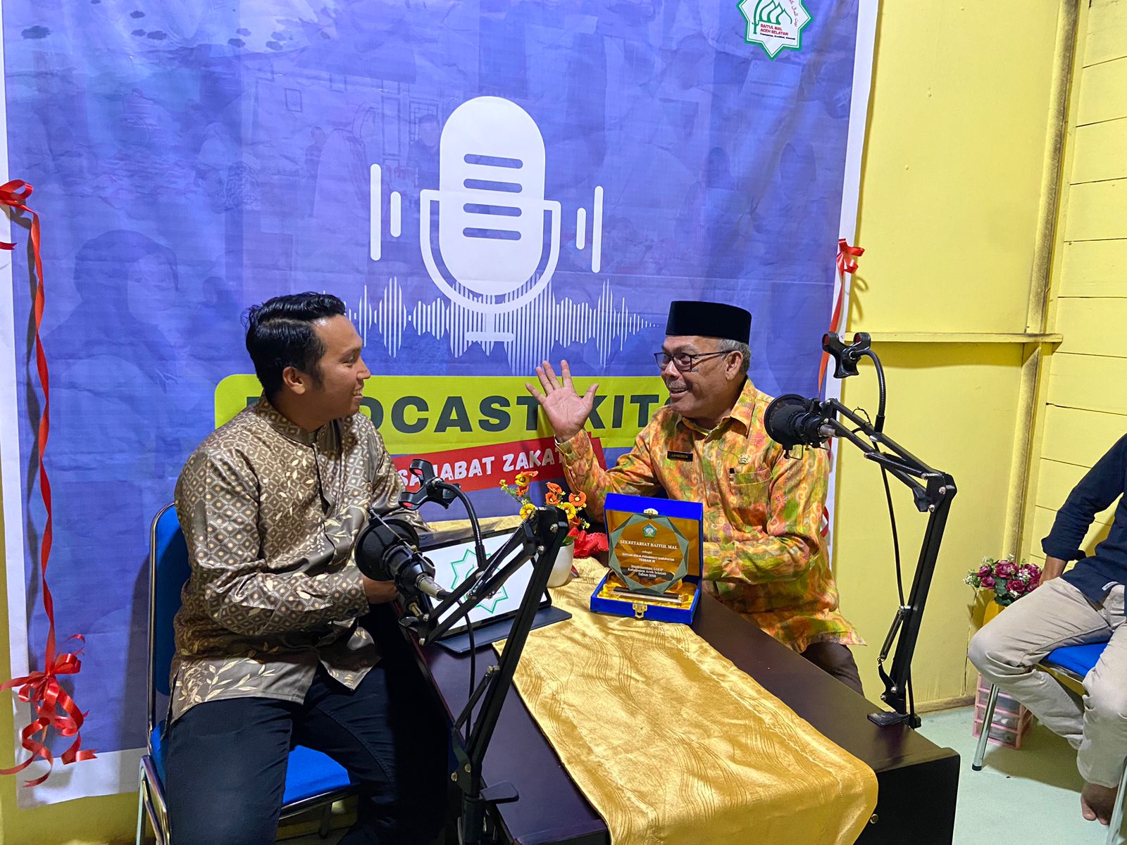 Pj. Bupati Aceh Selatan Launching Podcast Kito Sahabat Zakat Baitul Mal  Aceh Selatan