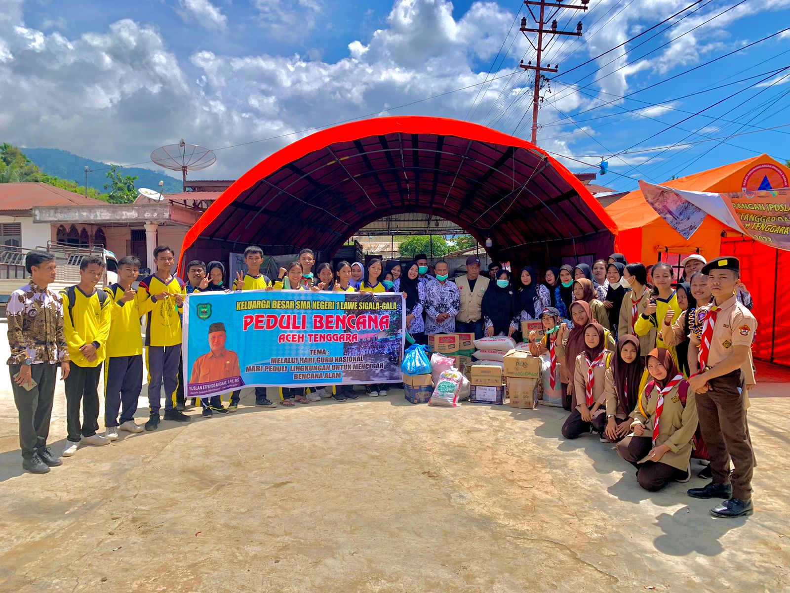 SMA Negeri 1 Lawe Sigala -gala Peduli Terhadap Musibah Banjir Aceh Tenggara