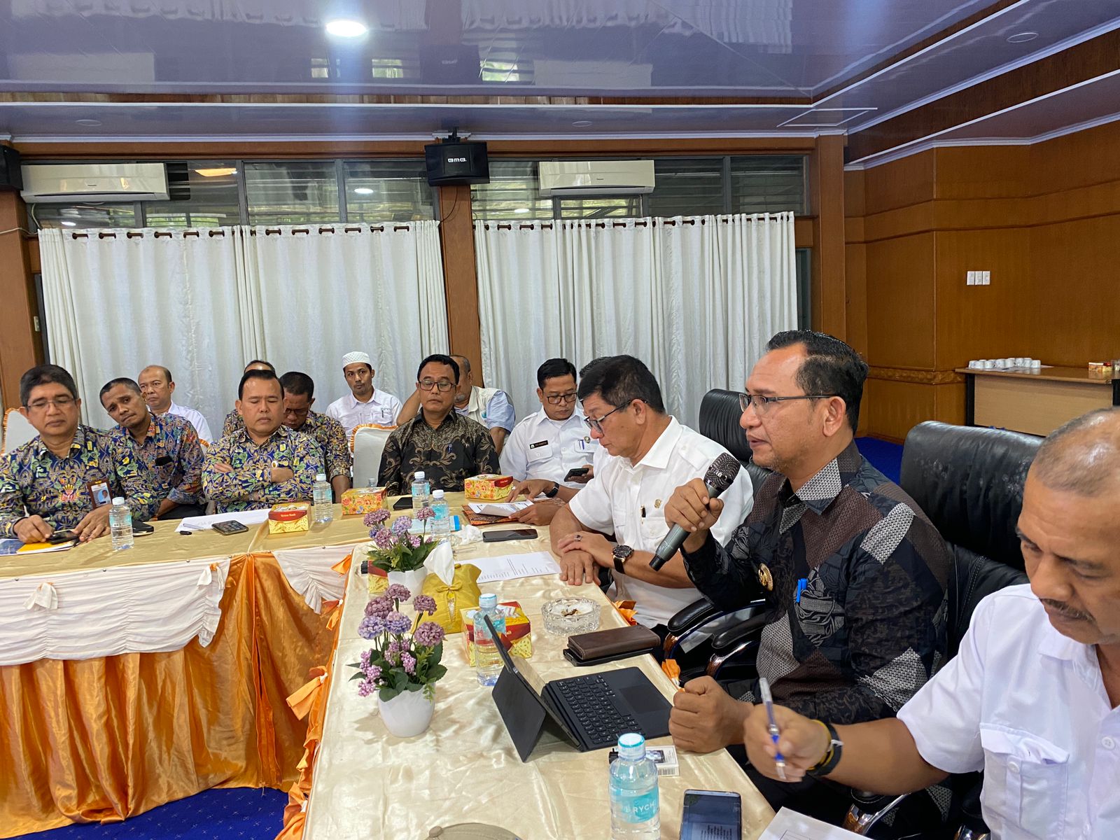 PJ Bupati Aceh Selatan Ikuti Rapat Percepatan Penanganan Bencana Alam Dan Banjir Di Aceh Selatan