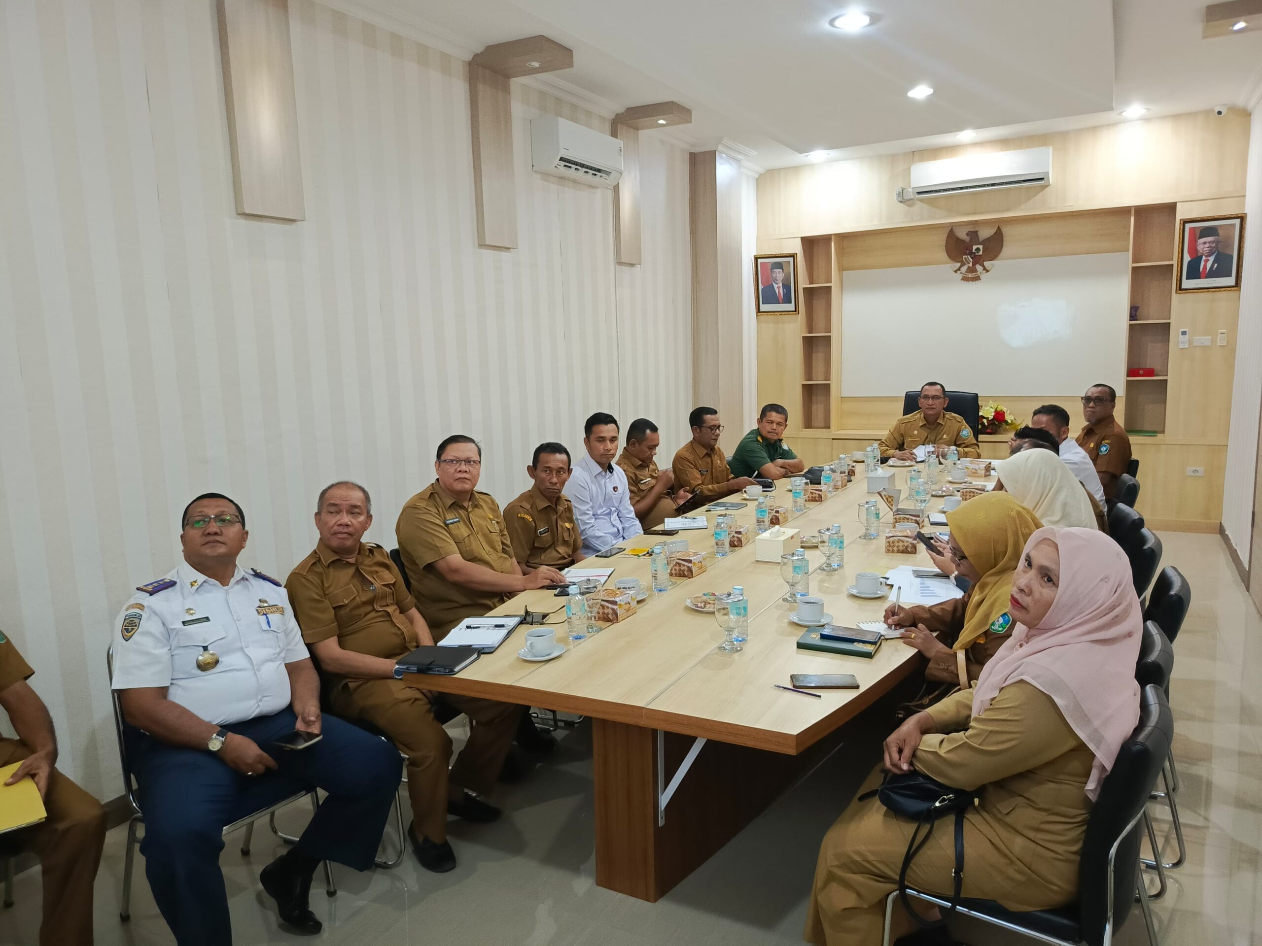 Pj Bupati Hadiri Vidcon Rakor Pengendalian Inflasi Daerah dengan Kemendagri