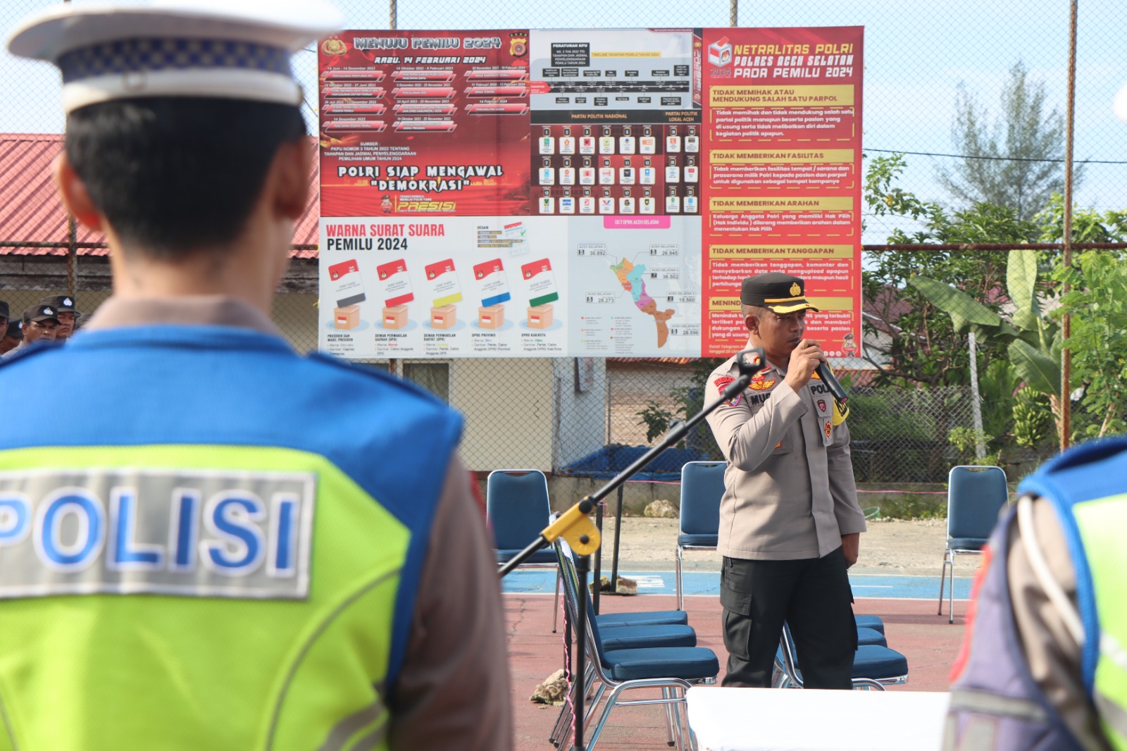 Kapolres Aceh Selatan Ingatkan Netralitas Dan Profesionalisne Dalam Apel Kesiapan Personil PAM TPS