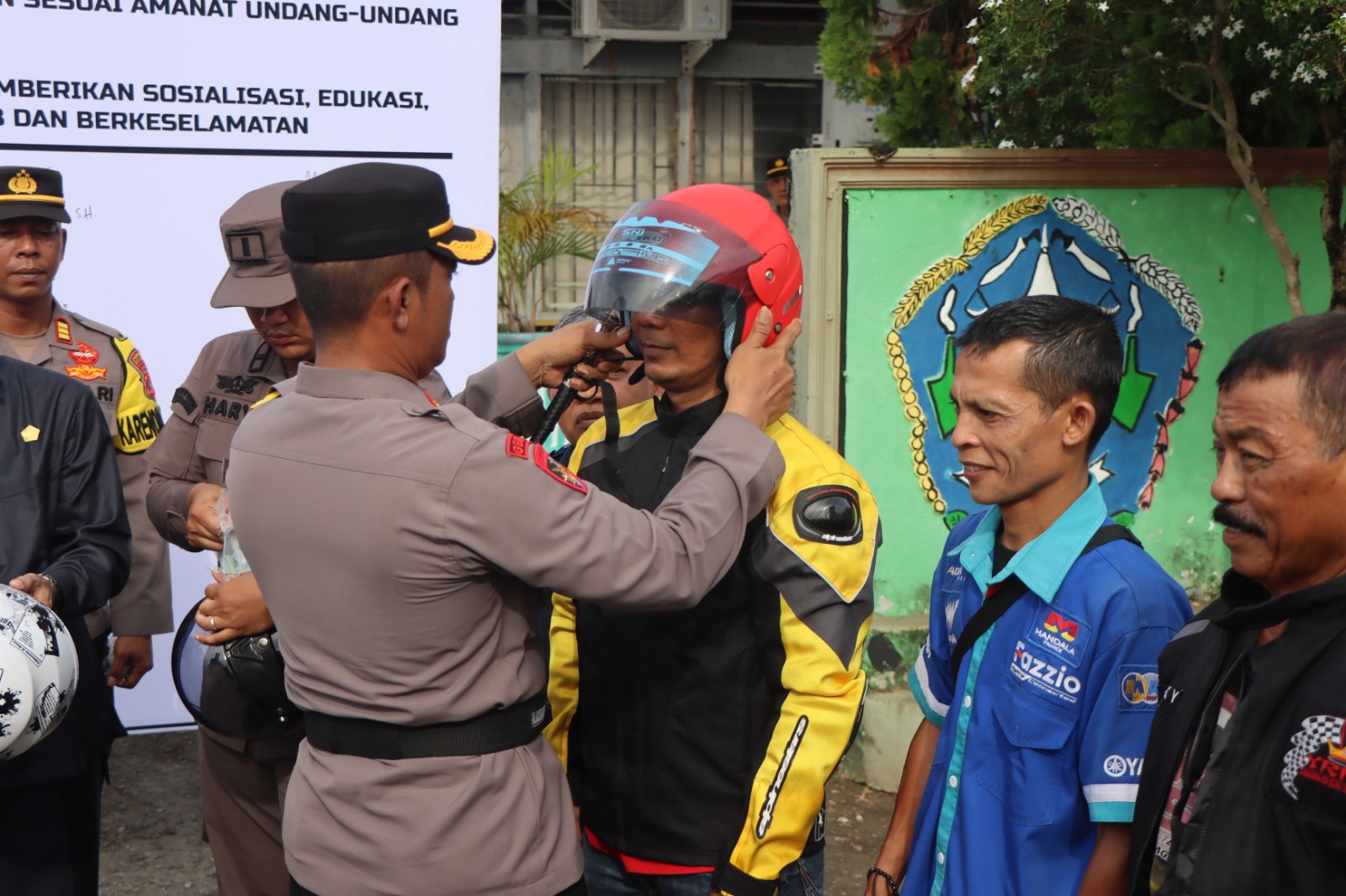 Polres Aceh Selatan Apel Gelar Pasukan Operasi Keselamatan Lalulintas Tahun 2024.