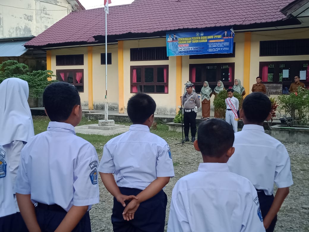 Ops Patuh Seulawah, Personil Satlantas Polres Aceh Selatan Jadi Pembina Upacara Bendera, Sampaikan Pesan Tertib Berlalu Lintas