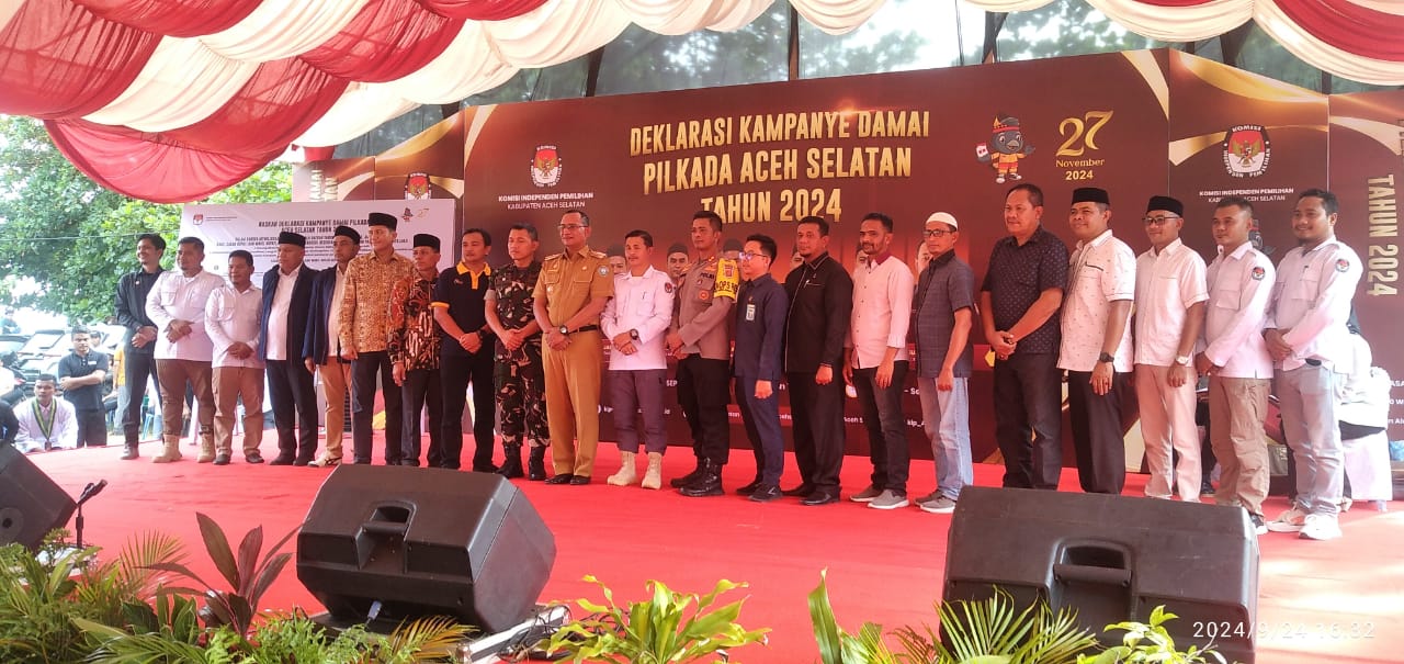 KIP Aceh Selatan Gelar Deklarasi Kampanye Damai Pilkada Aceh Selatan Tahun 2024 di Alun-alun Kota Tapaktuan