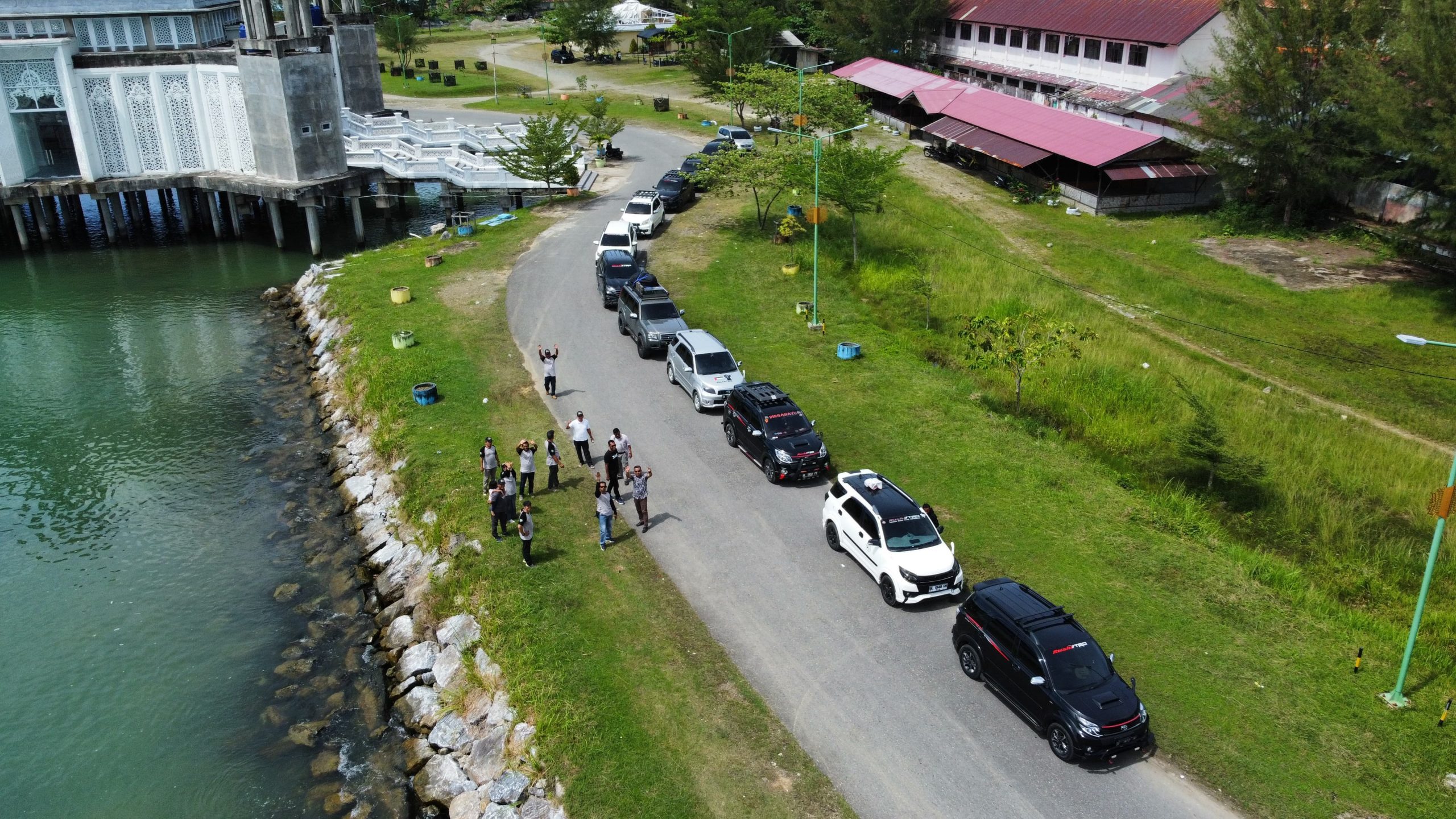 Toyota Rush Club Indonesia (TRCI) Chapter Aceh, Berburu Durian di Agrowisata Aceh Selatan