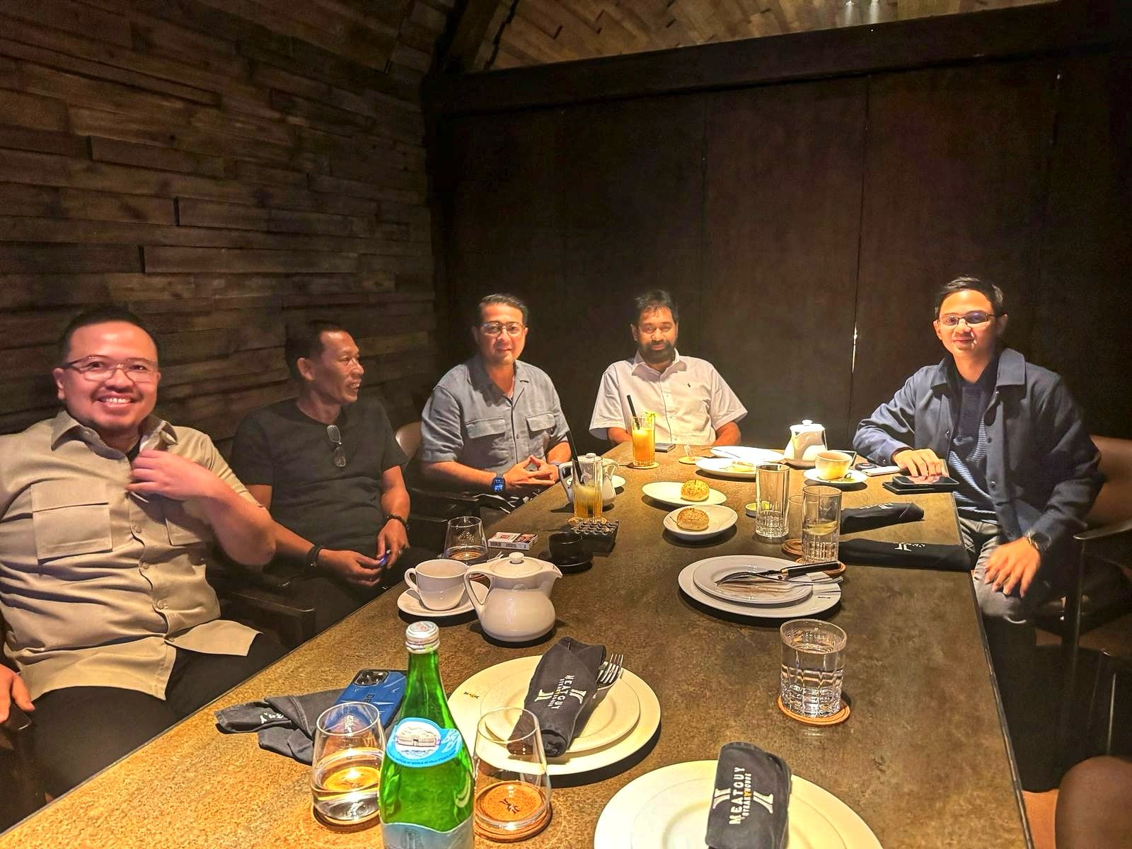 Mualem Temui Menparekraf, Bahas Rencana Pembentukan Badan Ekonomi Kreatif