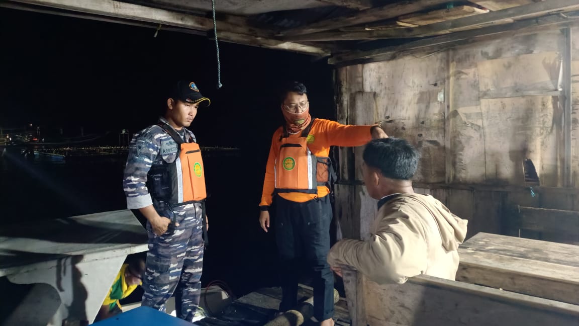 Sempat dinyatakan Hilang Satu Orang Nelayan Pulau Baguk Kecamatan Pulau Banyak Aceh Singkil Ditemukan Selamat.