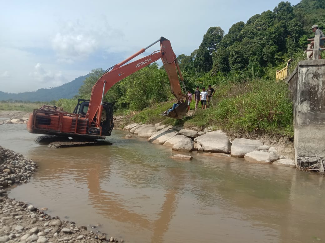 Masyarakat Kluet Utara Ucapkan Rasa Syukur Atas Respon Cepat Pemerintah Daerah Aceh Selatan Dalam Menangani Saluran Irigasi Gunung Pudung