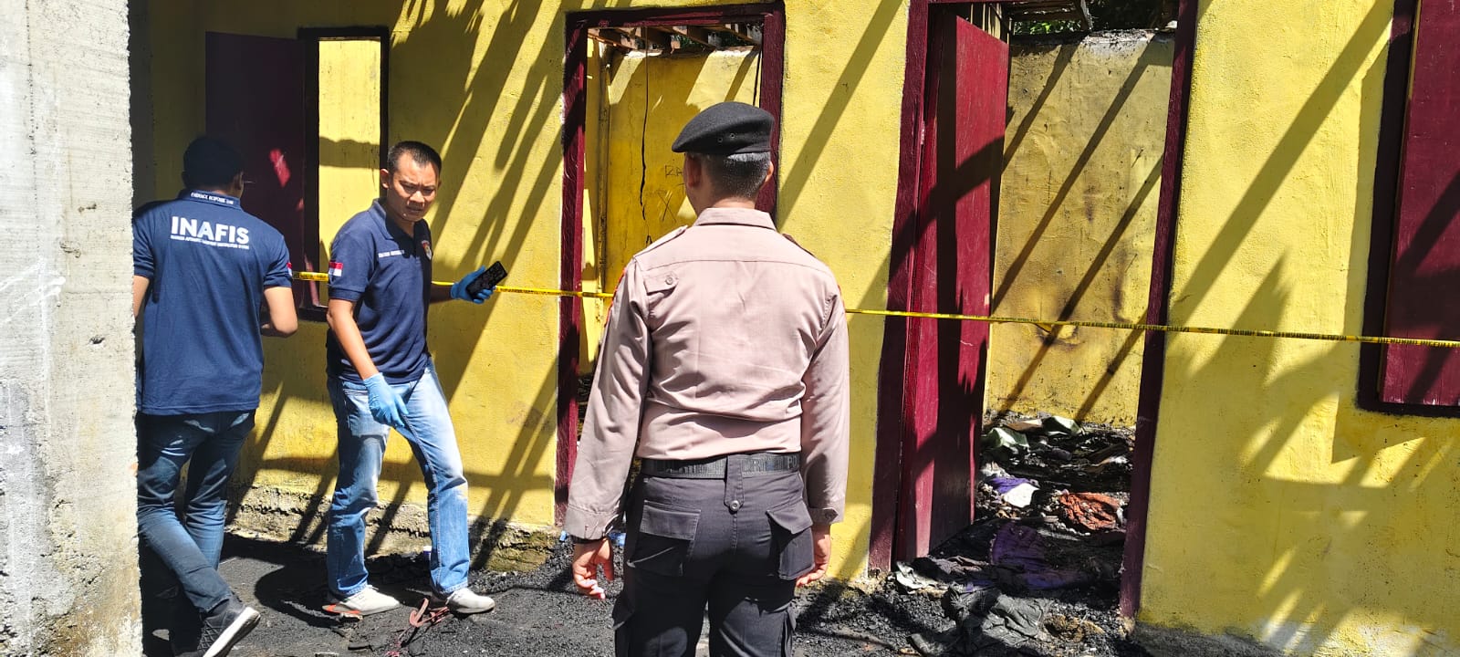 Satreskrim Polres Aceh Selatan Lakukan Olah TKP Kebakaran di Ponpes Darul Amilin