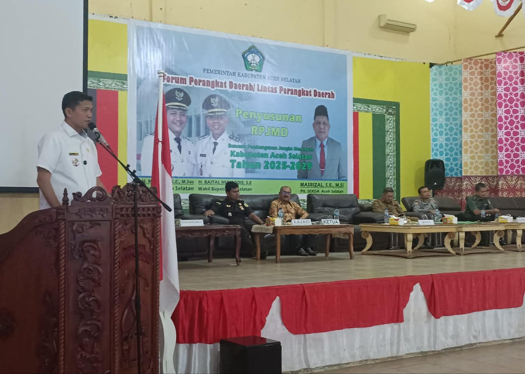 Bupati Aceh Selatan H. Mirwan MS Pimpin Rapat RPJMD Tahun 2025 – 2029