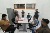 Sat Reskrim Polres Aceh Selatan Serahkan Tersangka Kekerasan Anak ke Kejaksaan