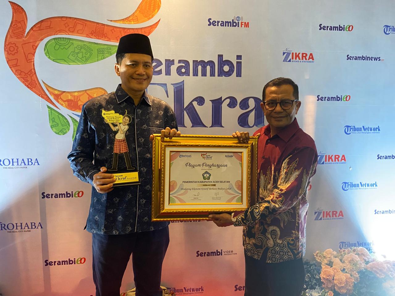 Pemerintah Aceh Selatan Terima Penghargaan Serambi Ekraf 2025