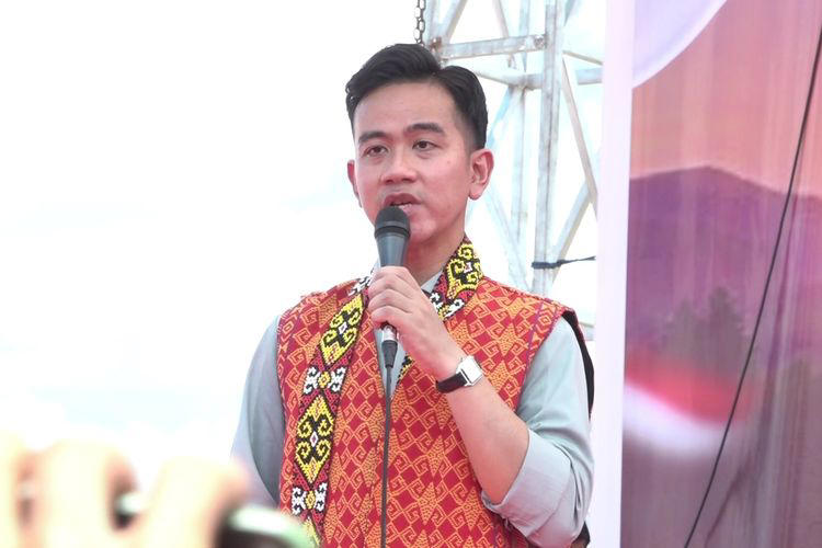 Sidang Gugatan Rp 125 Triliun Gibran Dimulai, Riwayat SMA di Singapura Dinilai Tak Sesuai Aturan RI