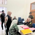 Satreskrim Polres Aceh Selatan Serahkan Tersangka Kasus ITE ke Kejaksaan