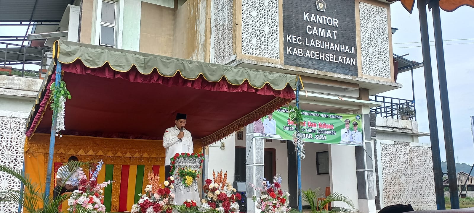 ‎Sebanyak 4 (empat) Camat yang baru dilantik resmi diantar tugaskan.