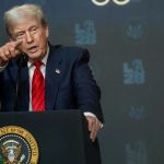 Pemerintah AS Resmi Shutdown Mulai Rabu, Trump Ancam Pecat Pegawai