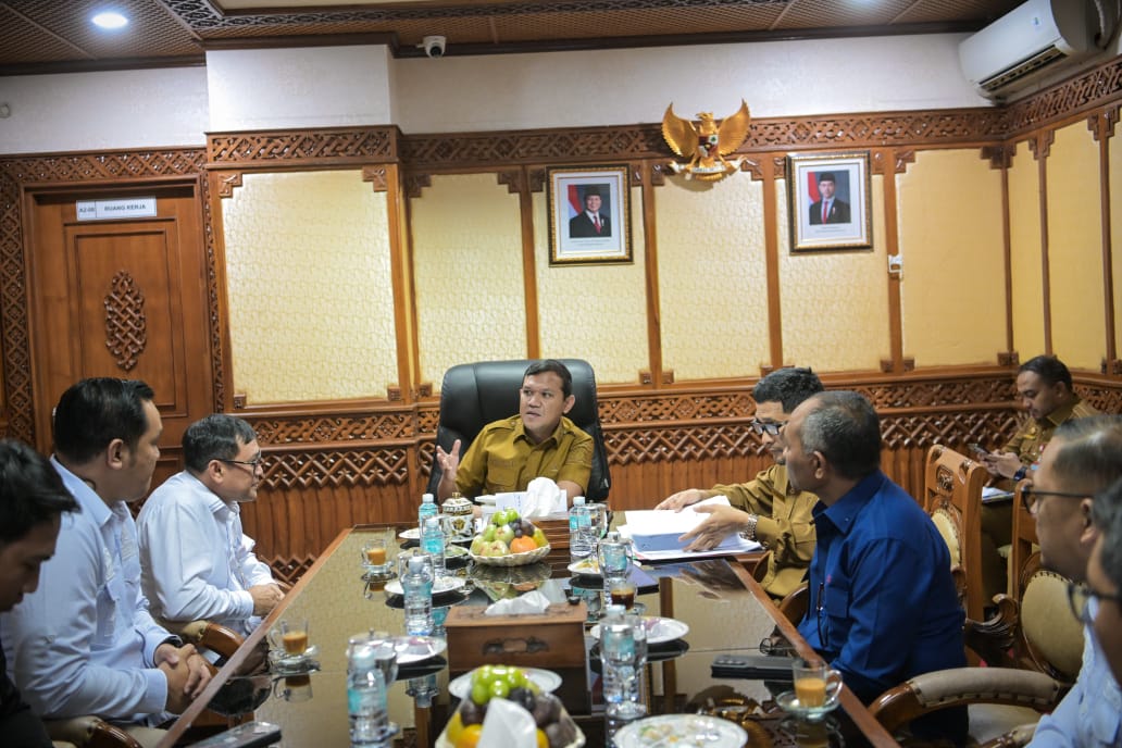 Wagub Aceh Bahas Percepatan Penyelesaian Tol Sibanceh Seksi Padang Tiji–Seulimuem Bersama Tim JAM Intelijen