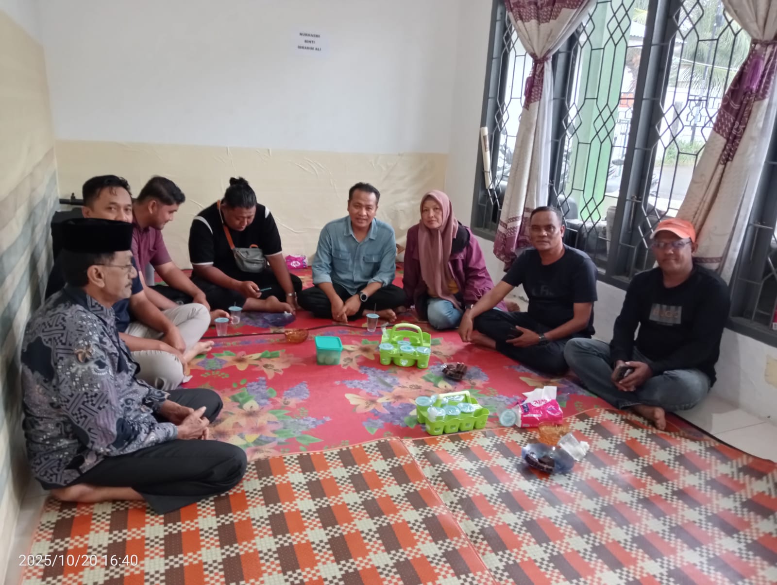 PW IWO Aceh Melayat ke Rumah Duka Pengurus, Tunjukkan Solidaritas dan Kepedulian