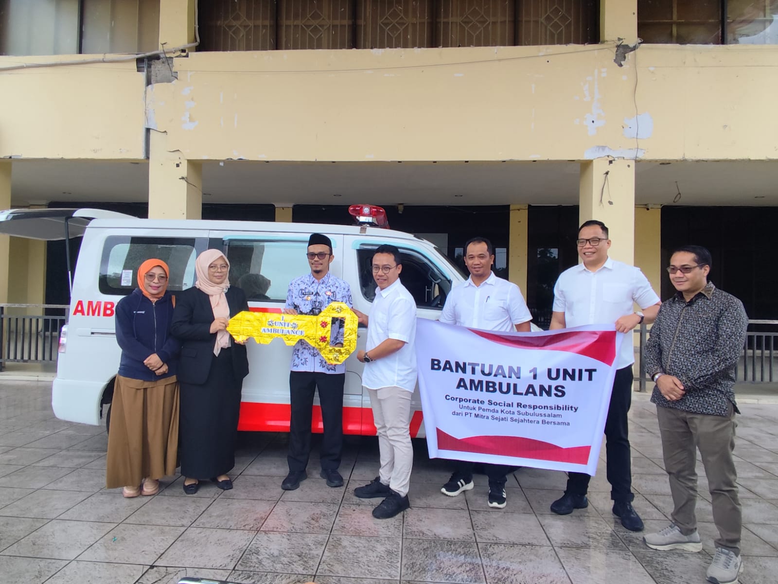 PT Mitra Sejati Sejahtera Bersama Serahkan 1 Unit Ambulans Kepada Pemko Subulussalam