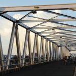 Keuntungan Menggunakan Metode Prefabrikasi Jembatan Baja untuk Proyek Percepatan Infrastruktur Desa