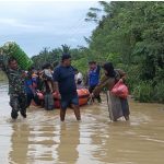 ‎Banjir Kembali Terjadi, Tim Gabungan TNI, Polri, BPBD dan Warga Evakuasi Penduduk Terjebak di Desa Seuneubok Pusaka